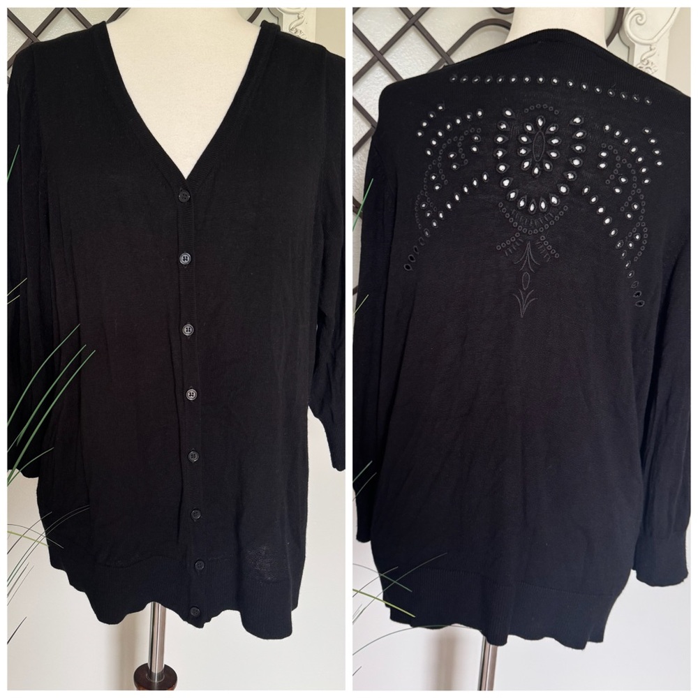CJ BANKS Size 1X Black Button Up Cardigan Sweater